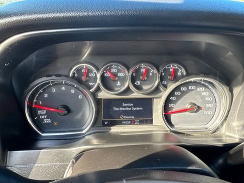 Used 2019 Chevrolet Silverado 1500 LT Trail Boss image 28