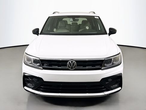 Used 2021 Volkswagen Tiguan SE R-Line FWD image 2
