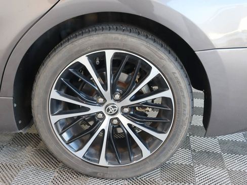 Used 2020 Toyota Camry SE w/ Cold Weather Package AWD/4WD image 16