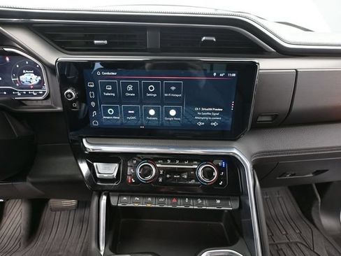 Used 2023 GMC Sierra 1500 Denali w/ Technology Package AWD/4WD image 41