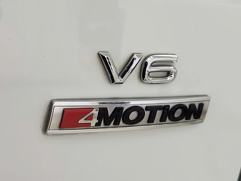 Used 2019 Volkswagen Atlas SEL Premium AWD/4WD image 40