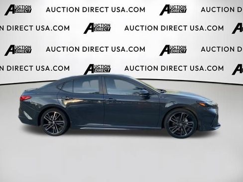 Used 2025 Toyota Camry XSE FWD image 22