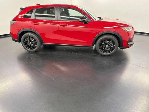 New 2027 Honda HR-V Sport image 8