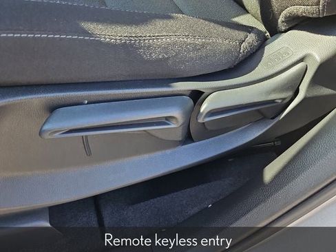 Used 2026 Honda CR-V LX image 19