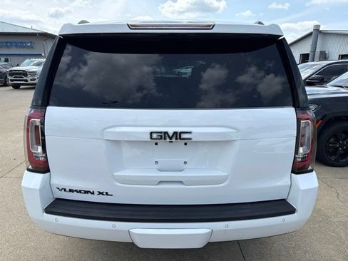 Used 2019 GMC Yukon XL SLT AWD/4WD image 5