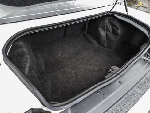 Used 2022 Dodge Challenger GT image 27