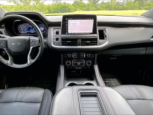 Used 2023 Chevrolet Tahoe RST w/ Luxury Package AWD/4WD image 9