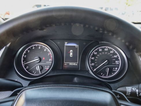 Certified 2023 Toyota Camry SE image 29