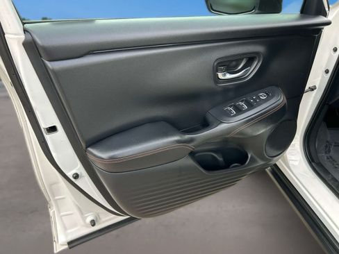 Used 2023 Honda HR-V Sport image 13