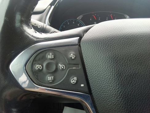Used 2019 Chevrolet Traverse Premier w/ Driver Confidence II Package FWD image 23