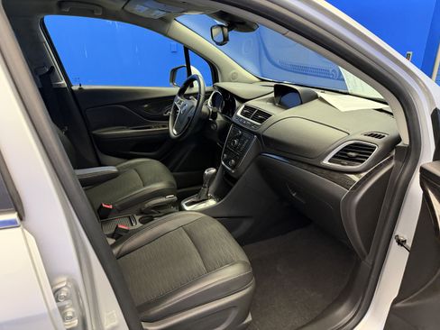 Used 2016 Buick Encore FWD image 23