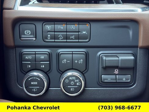 New 2026 Chevrolet Tahoe High Country AWD/4WD image 18