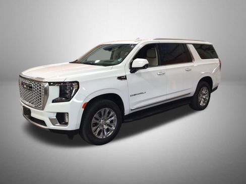 Certified 2023 GMC Yukon XL Denali AWD/4WD image 1