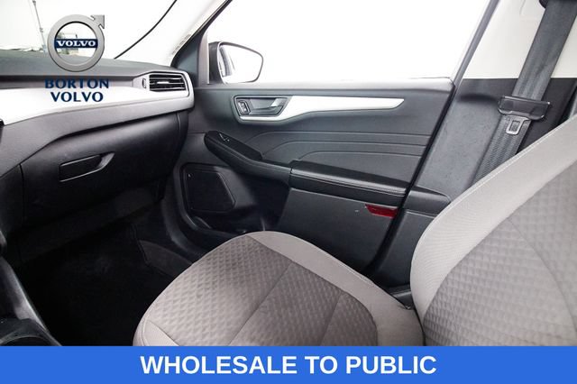 Used 2022 Ford Escape SE w/ Convenience Package FWD image 7