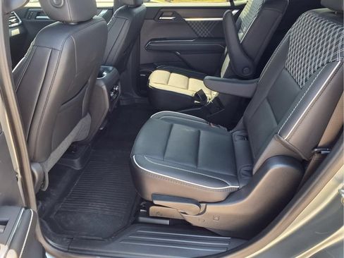Used 2026 GMC Acadia Denali w/ Super Cruise Package AWD/4WD image 21