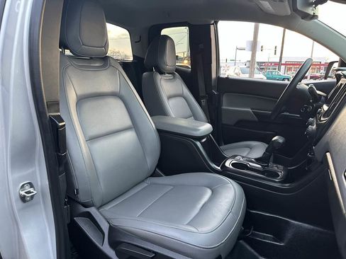 Used 2020 Chevrolet Colorado W/T image 29