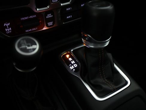 Used 2022 Jeep Wrangler Unlimited Rubicon image 23