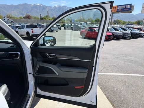 Certified 2023 Kia Telluride SX Prestige X-Line AWD/4WD image 35