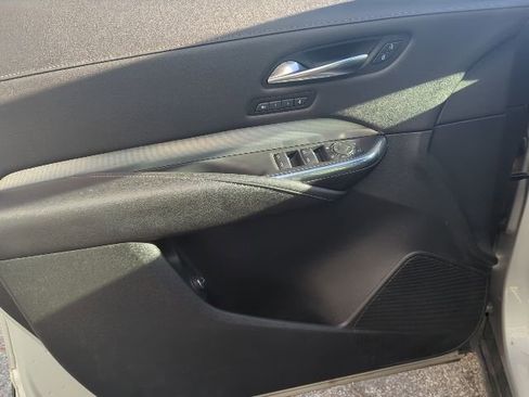 Used 2020 Cadillac XT4 Premium Luxury image 30