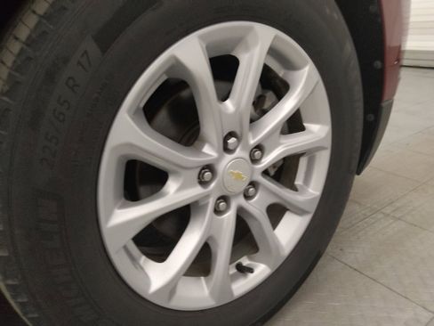 Used 2021 Chevrolet Equinox LT FWD image 31