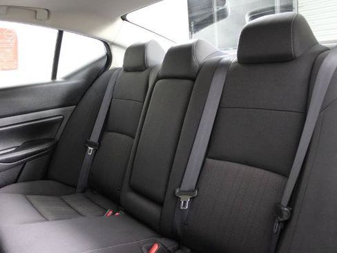 Certified 2023 Nissan Altima 2.5 SV w/ SV Premium Package FWD image 23