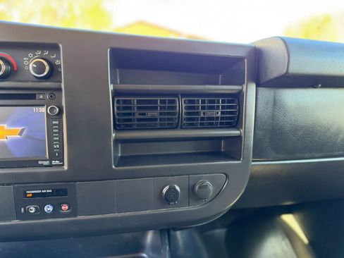 Used 2014 Chevrolet Express 1500 LT w/ LT Preferred Equipment Group AWD/4WD image 22
