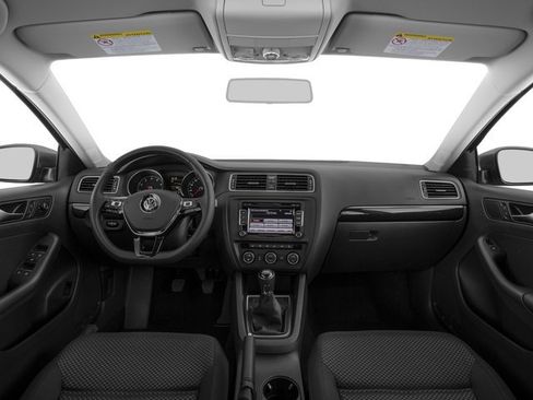 Used 2017 Volkswagen Jetta SE FWD image 8