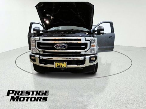 Used 2021 Ford F250 Lariat w/ Lariat Value Package AWD/4WD image 12