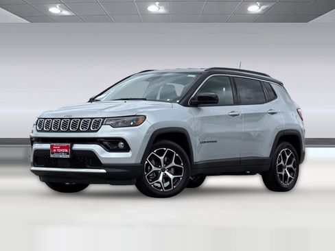 Used 2025 Jeep Compass Limited AWD/4WD image 22