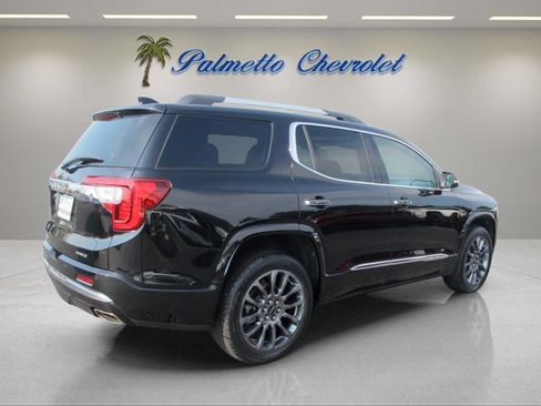 Used 2022 GMC Acadia Denali w/ Black Diamond Edition AWD/4WD image 3