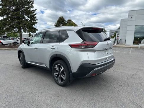 Certified 2023 Nissan Rogue SL w/ SL Premium Package AWD/4WD image 3