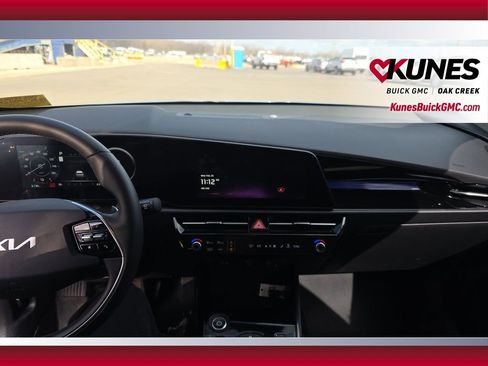 Used 2023 Kia Niro Wind w/ Wind Preserve Package image 17