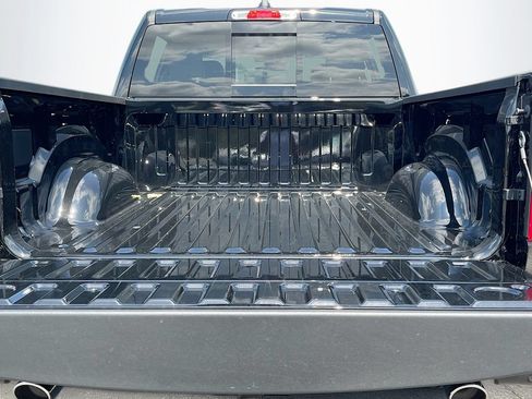 Used 2025 RAM 1500 Laramie AWD/4WD image 26