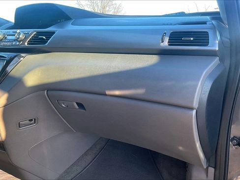 Used 2016 Honda Odyssey EX-L image 16