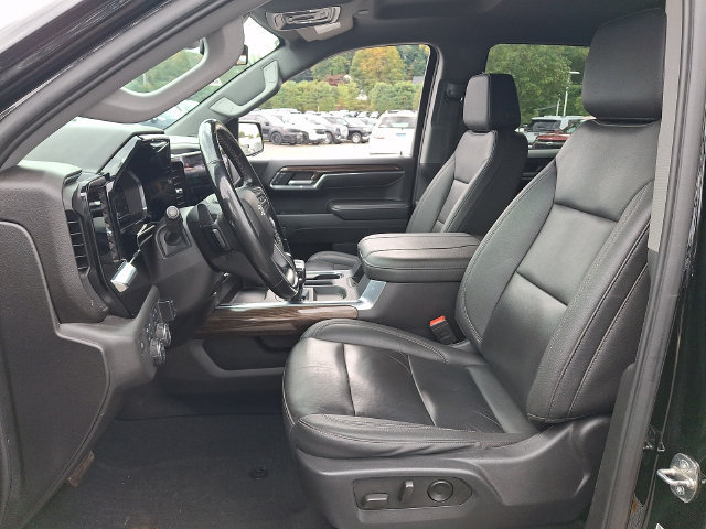 Used 2024 Chevrolet Silverado 1500 RST w/ RST All Star Premium Package AWD/4WD image 2