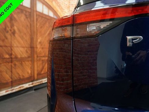 Used 2022 Nissan Pathfinder Platinum w/ Cargo Package image 83