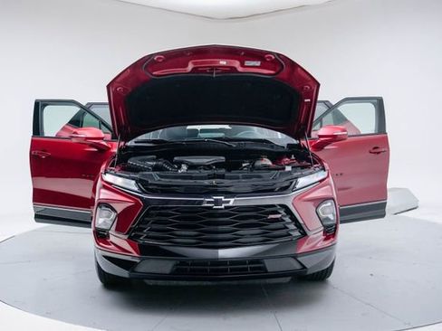 Used 2023 Chevrolet Blazer RS w/ Enhanced Convenience Package image 17