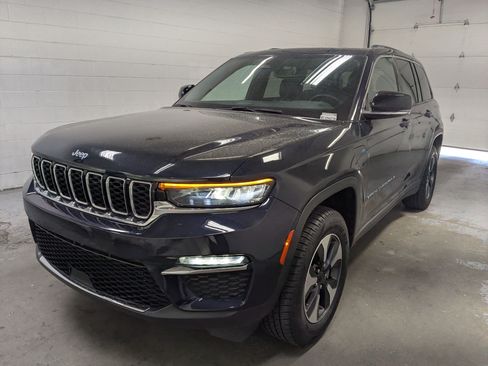 Certified 2024 Jeep Grand Cherokee Limited 4xe AWD/4WD image 11