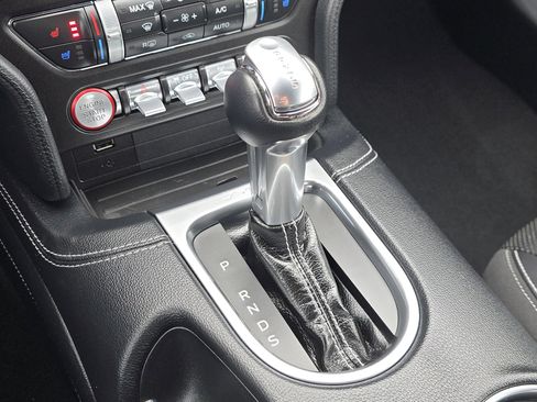 Used 2021 Ford Mustang GT Premium image 26