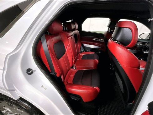 Used 2022 Genesis GV70 3.5T Sport image 27