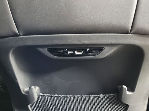 New 2026 Chrysler Pacifica Limited w/ S Appearance Package image 37