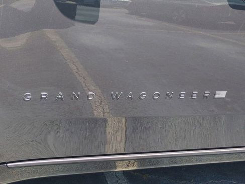 New 2026 Jeep Grand Wagoneer Limited w/ Premium Group II AWD/4WD image 43