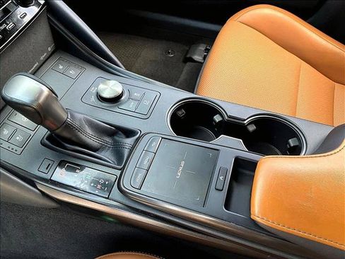 Used 2024 Lexus IS 300 w/ Comfort Package RWD image 15