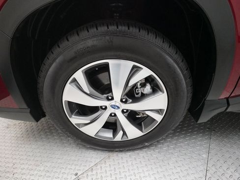 Used 2023 Subaru Ascent Premium w/ Convenience Package image 27