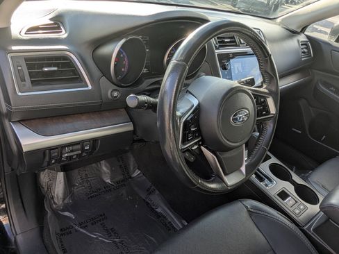 Used 2019 Subaru Outback 3.6R Limited w/ Popular Package #2 image 16