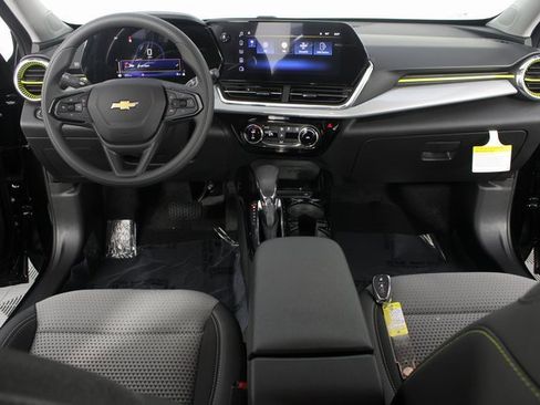 New 2026 Chevrolet Trax LT image 10