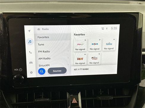 Used 2023 Toyota Corolla Cross LE image 12