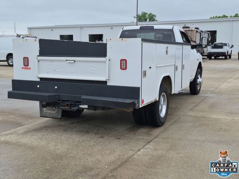Used 2018 RAM 3500 Tradesman w/ Power & Remote Entry Group RWD image 7