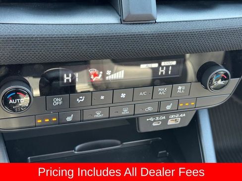 Used 2026 Subaru Outback Premium w/ Premium/Limited Package AWD/4WD image 22