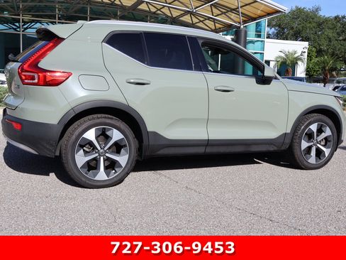 Used 2024 Volvo XC40 B5 Plus AWD/4WD image 8